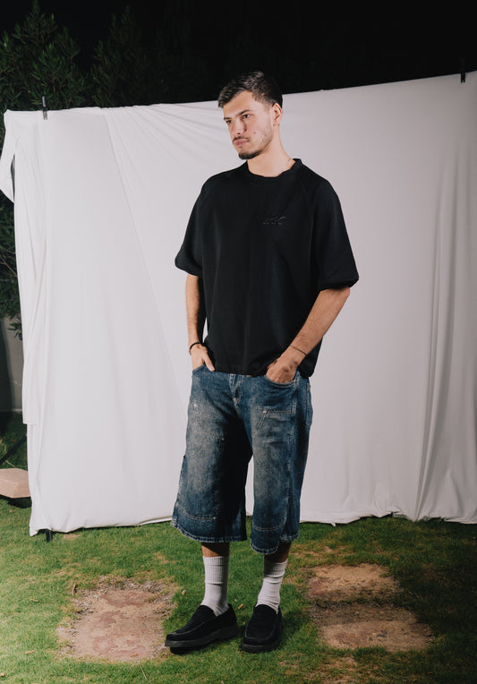 Black Relaxed Fit T-shirt.